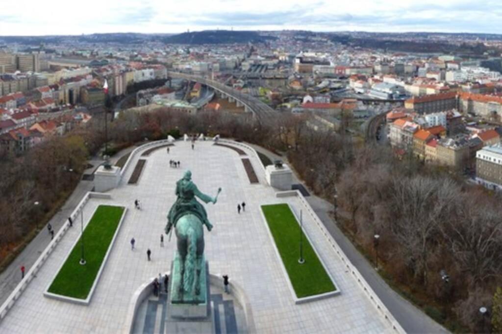 Apartment In 3 Prag